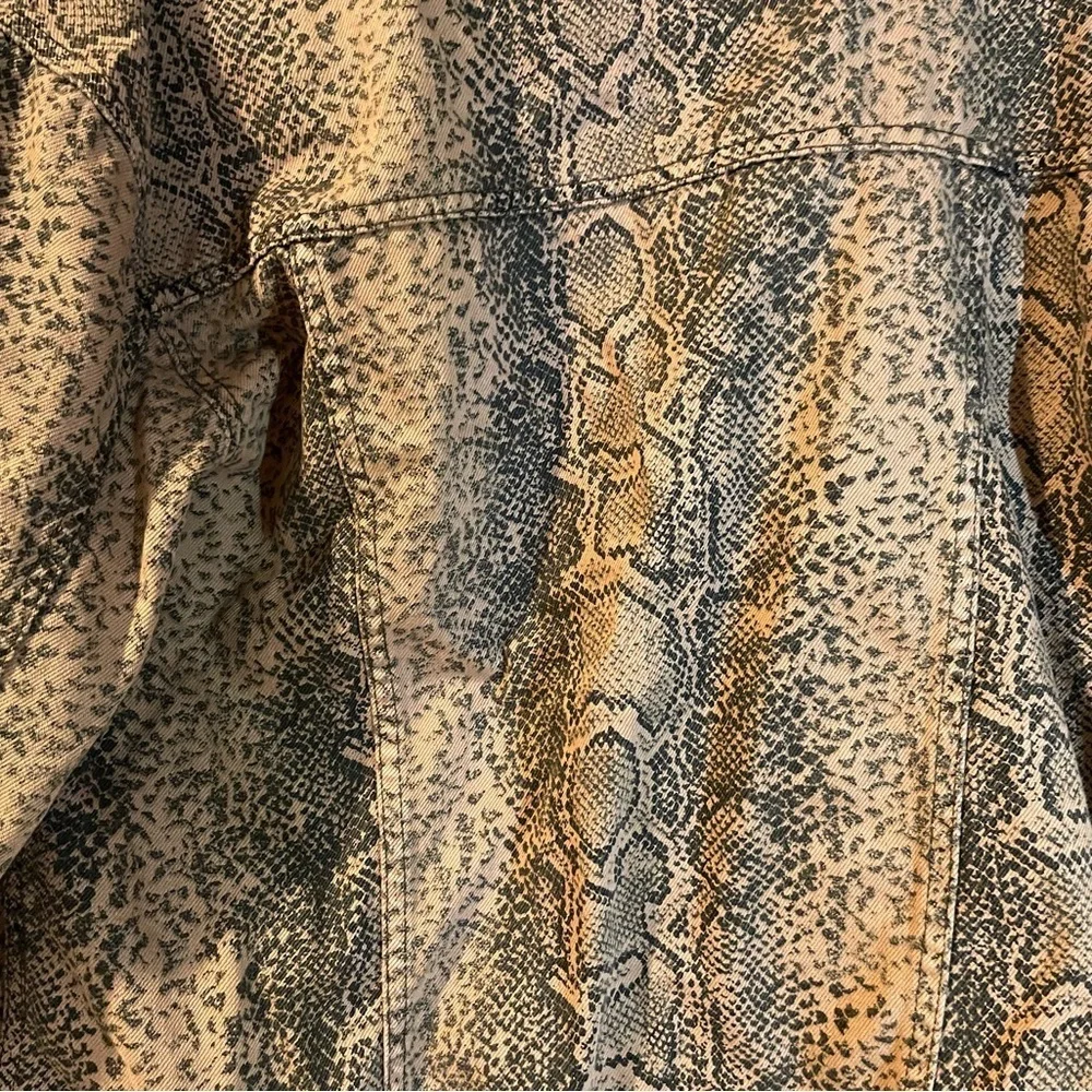 Free People Black and Tan Snakeskin Patterned Denim Jacket - Picture 2 of 6